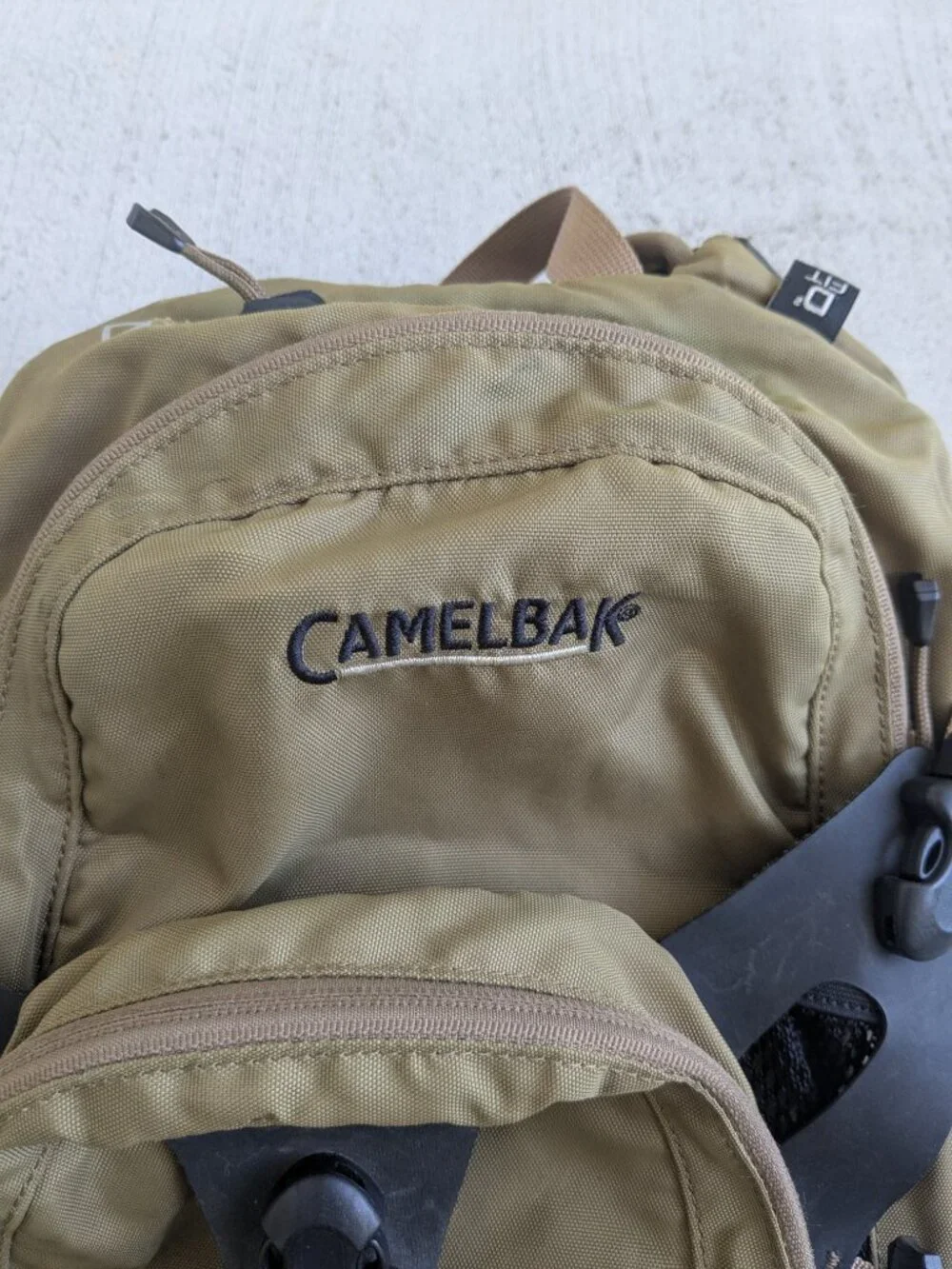 Camelbak Mule Small Backpack Lightweight Tan